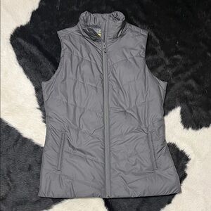 Cabela's Gray Vest